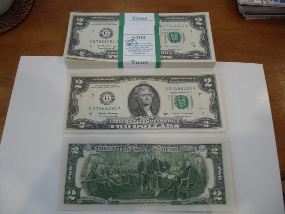 5 Uncirculated/Sequential Two Dollar Bills Collector Grade 2017A