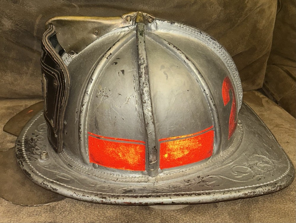 Cairns Leather Fire Helmet Station 23 PGFD Very Nice Solid Helmet