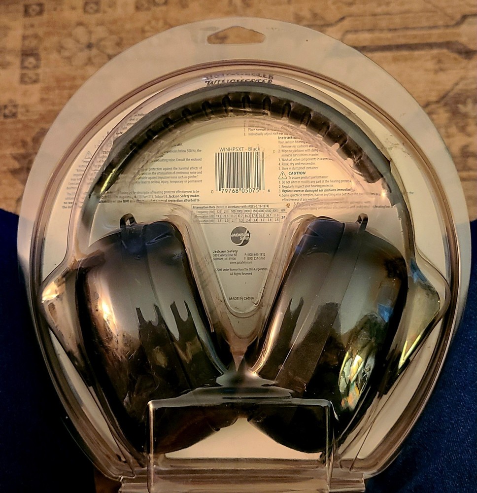 Winchester SXT Hearing Protector Earmuffs - 26dB NRR
