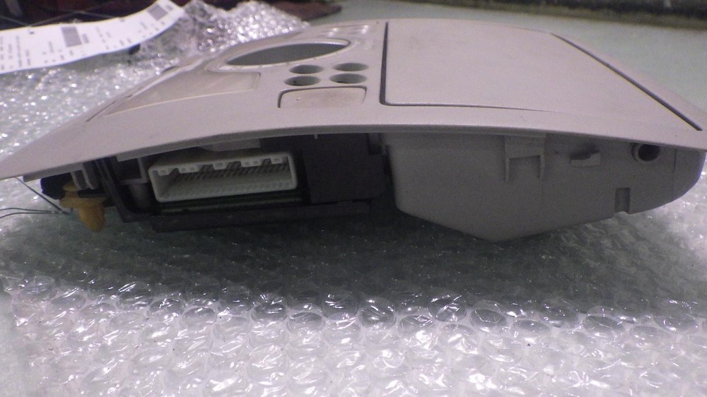 06 LEXUS IS250 Front Console roof