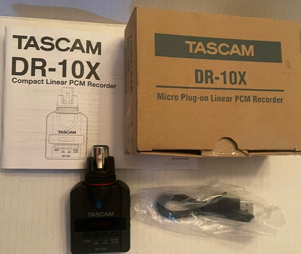 Handheld Microphone Plug On Audio Recorder