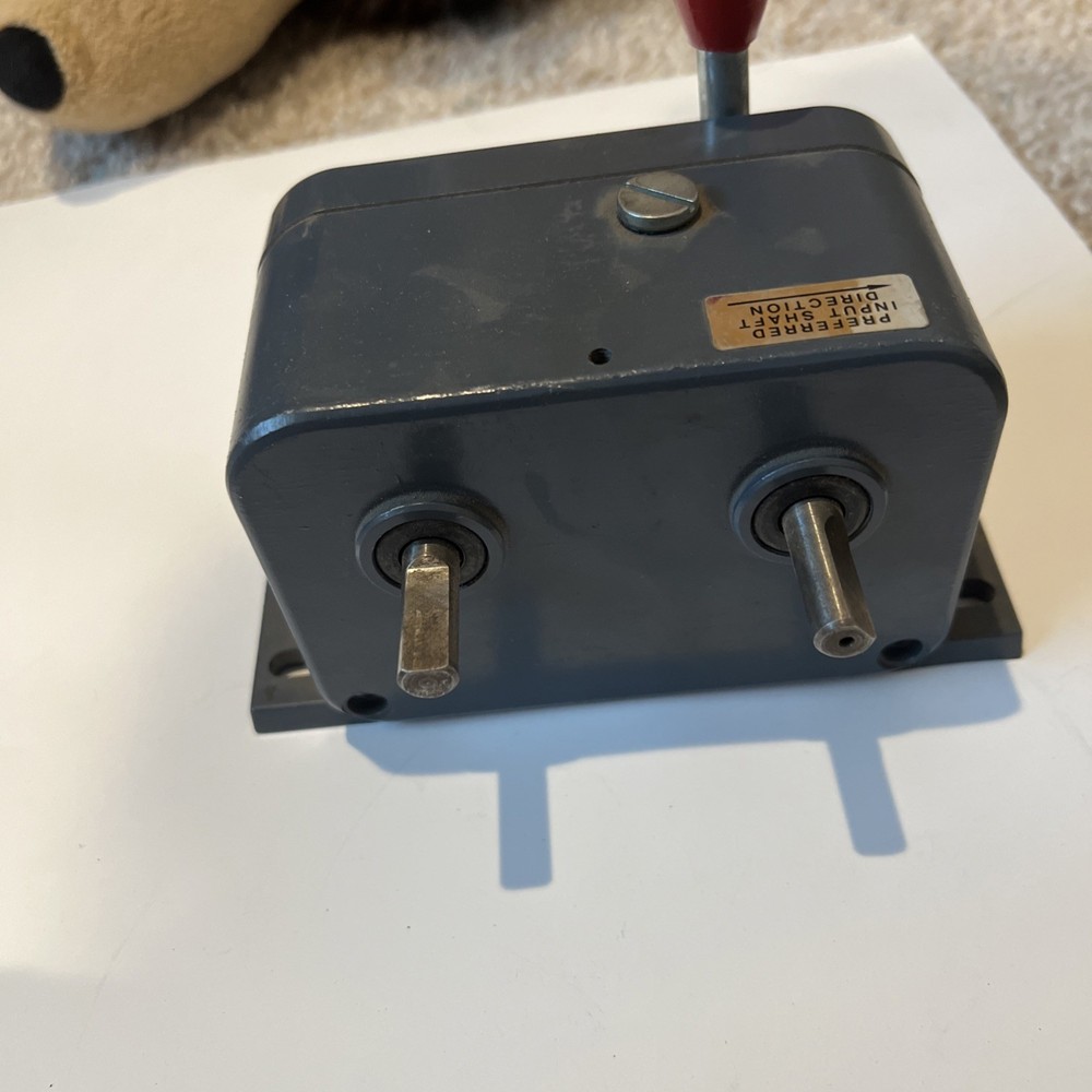 E42 Model Unidirectional Adjustable Speed Drives. ZERO MAX