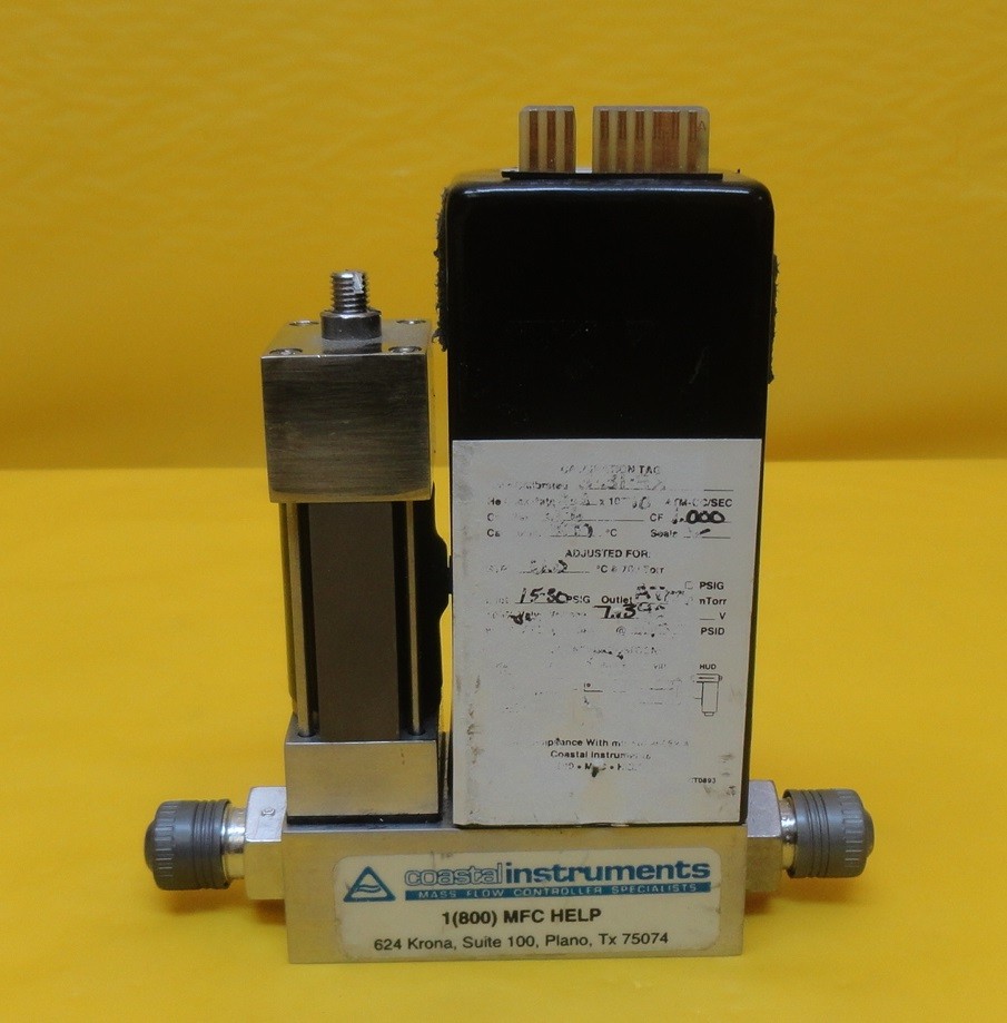 Unit Instruments UFC-1020 Mass Flow Controller MFC 100 SCCM SF6 Used Working