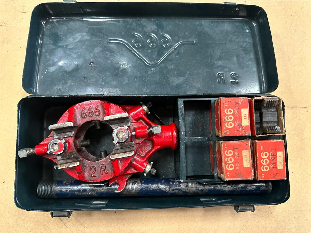 Threading machine 2R 666