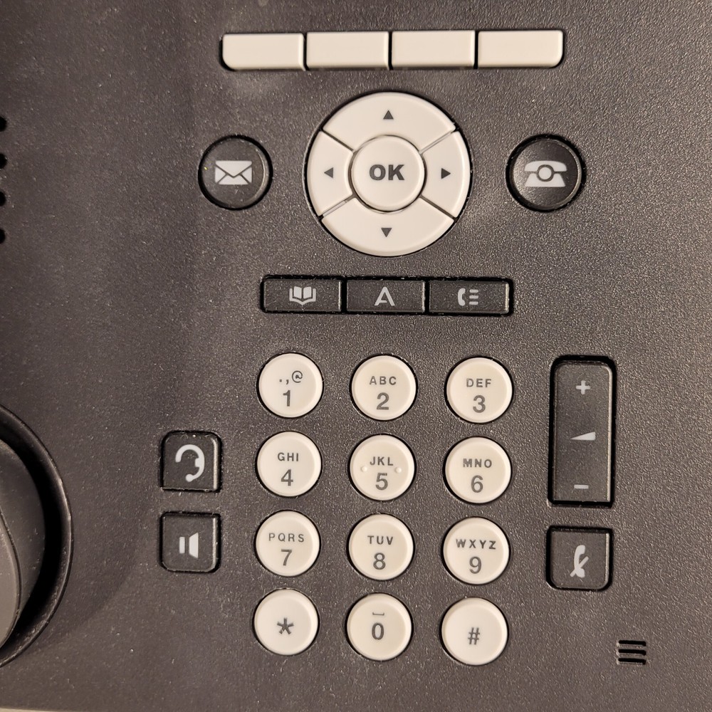 Avaya 9611G IP Deskphone For Parts Admin Code Unknown