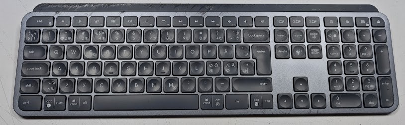 Logitech Bluetooth Keyboard YR0073 - Working, Bluetooth only, Used