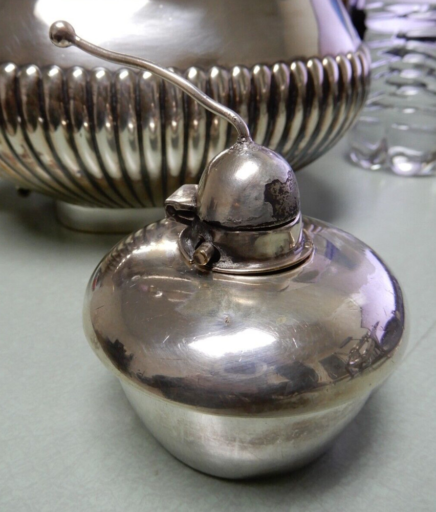 Vintage William Hutton & Sons Ltd Silverplate Sheffield Teapot w/Heating Stand