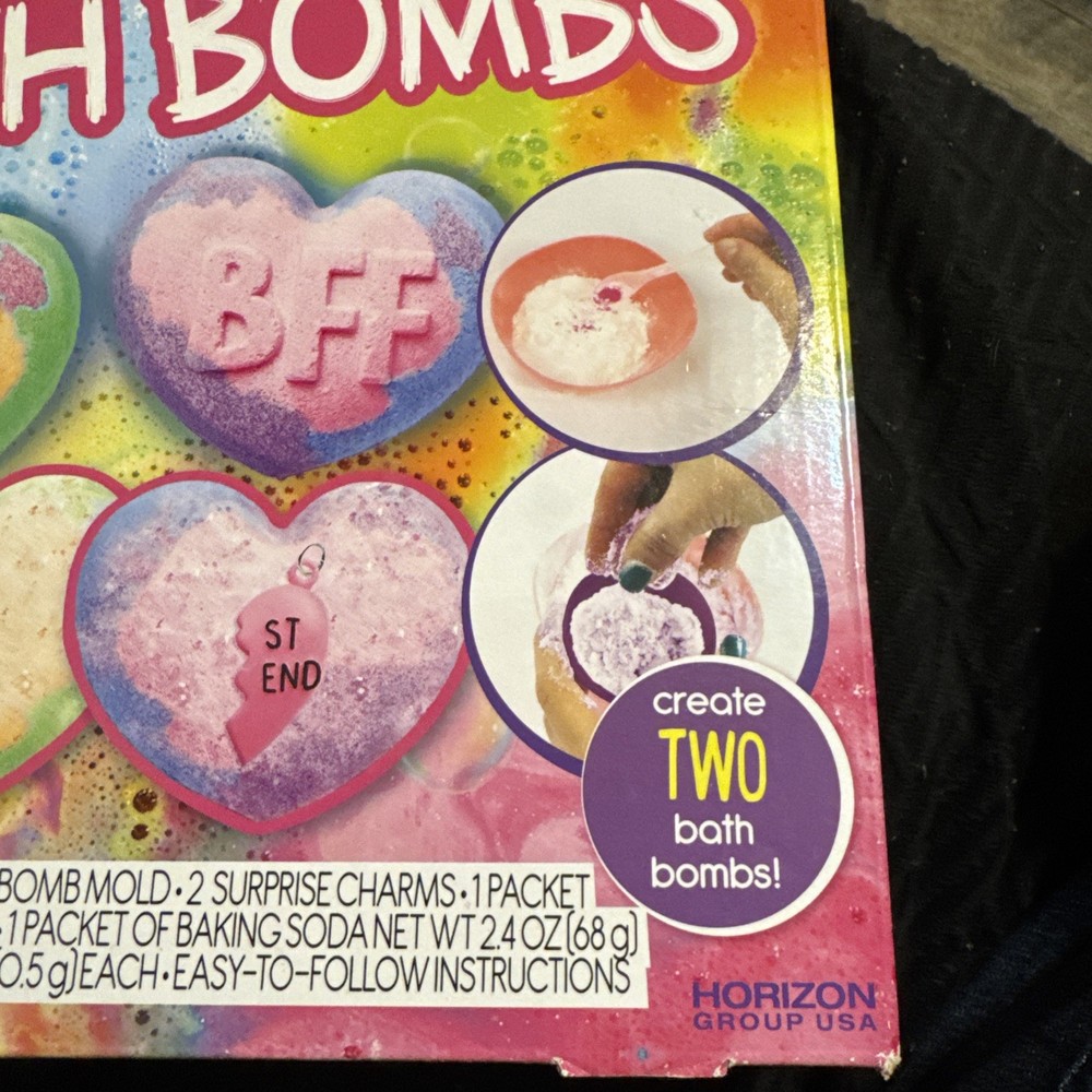 BFF Bath Bombs Create 2 Bath Bombs with Surprise Charms Inside! NEW