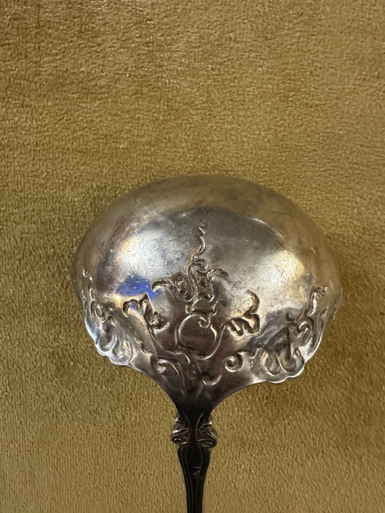 1847 ROGERS Vintage Grape Pattern- Large Soup Ladle 10 7/8”