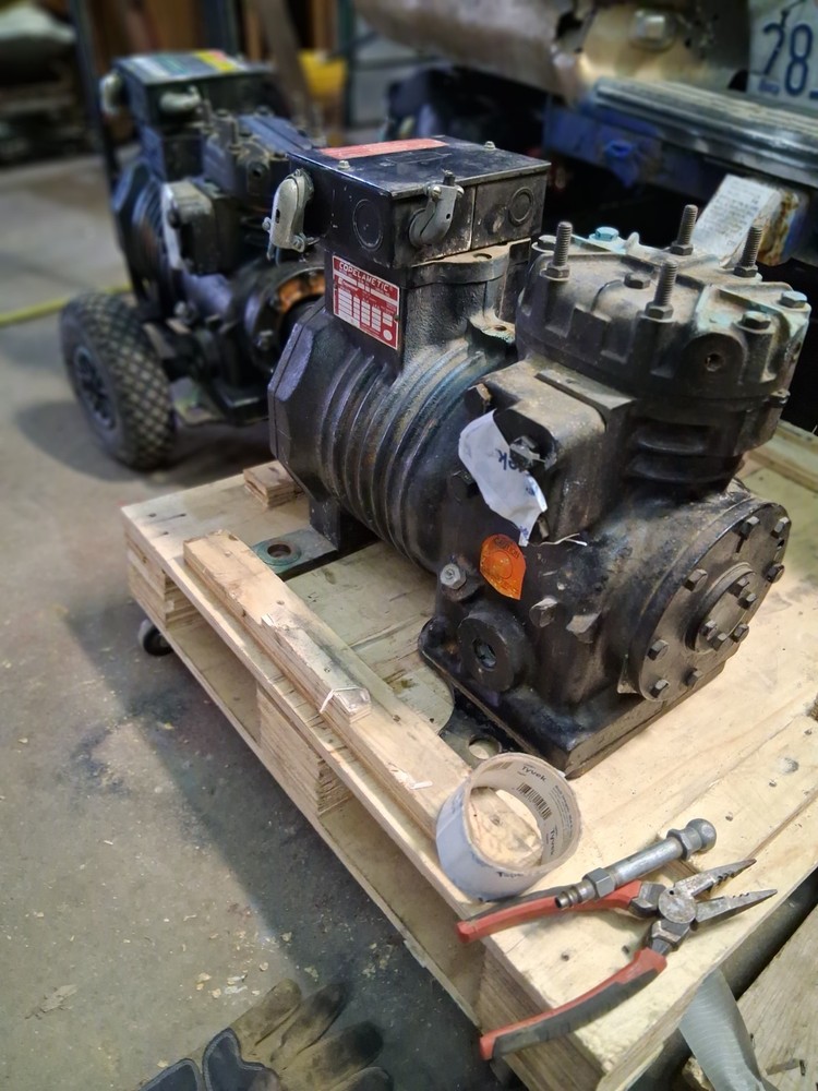 2 Copeland copelamtic compressors phase 3