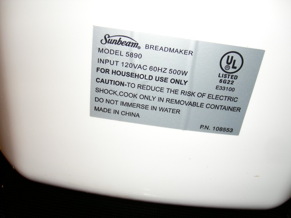 SUNBEAM Bread Maker Machine Makes 1.5lb Loaf Mod # 5890 Complete