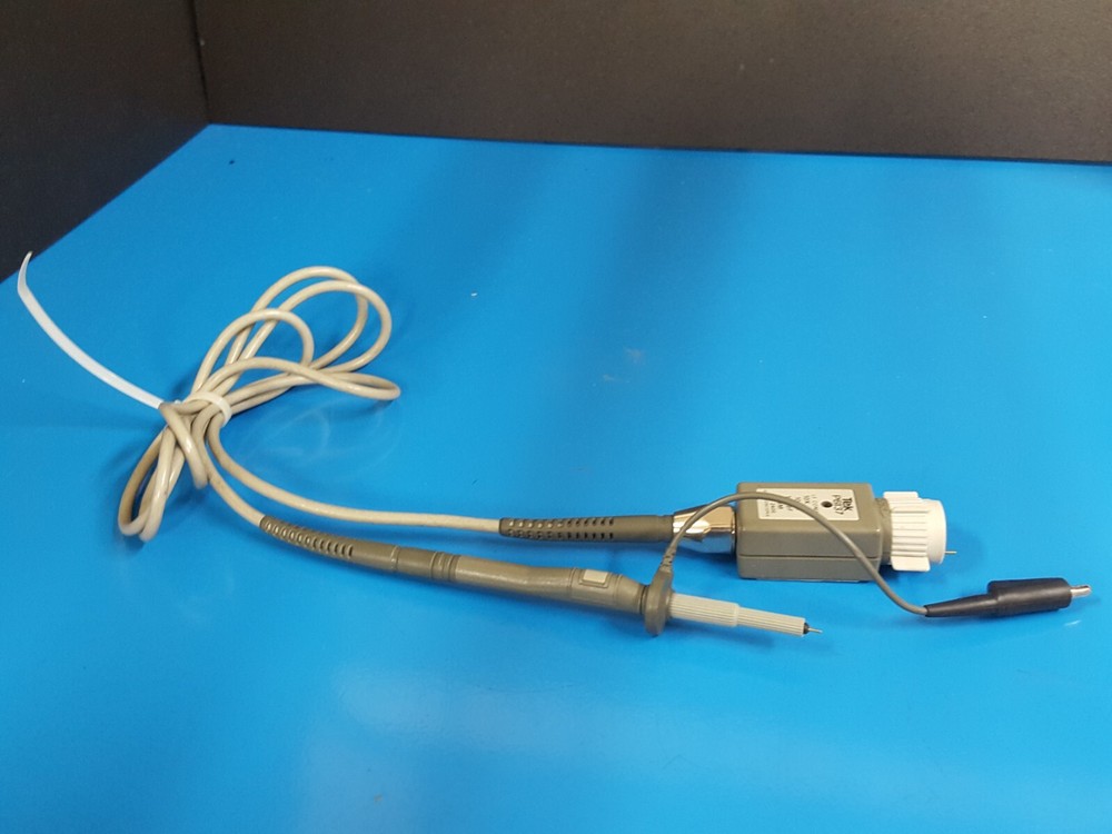 Tektronix P6137: Passive Voltage Probe - 17