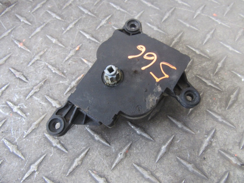 05 CHRYSLER SEBRING BLEND DOOR ACTUATOR 2.7L