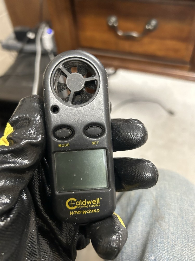 Caldwell Wind Wizard II Meter Wind Speed Thermometer