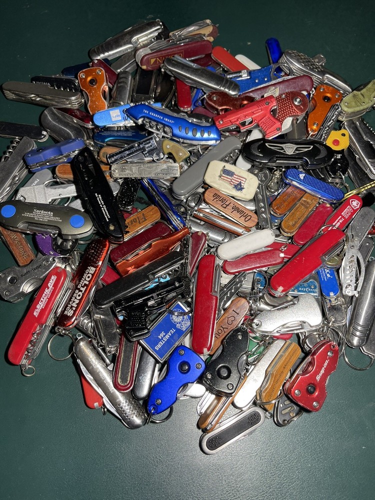 TSA Confiscated Pocket Knives/ Multitools Lot (see description)
