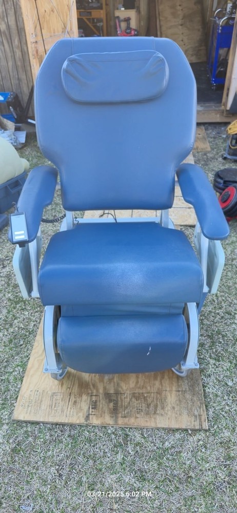 TransMotion TMM4 Plus Multi-Purpose Procedure Chair