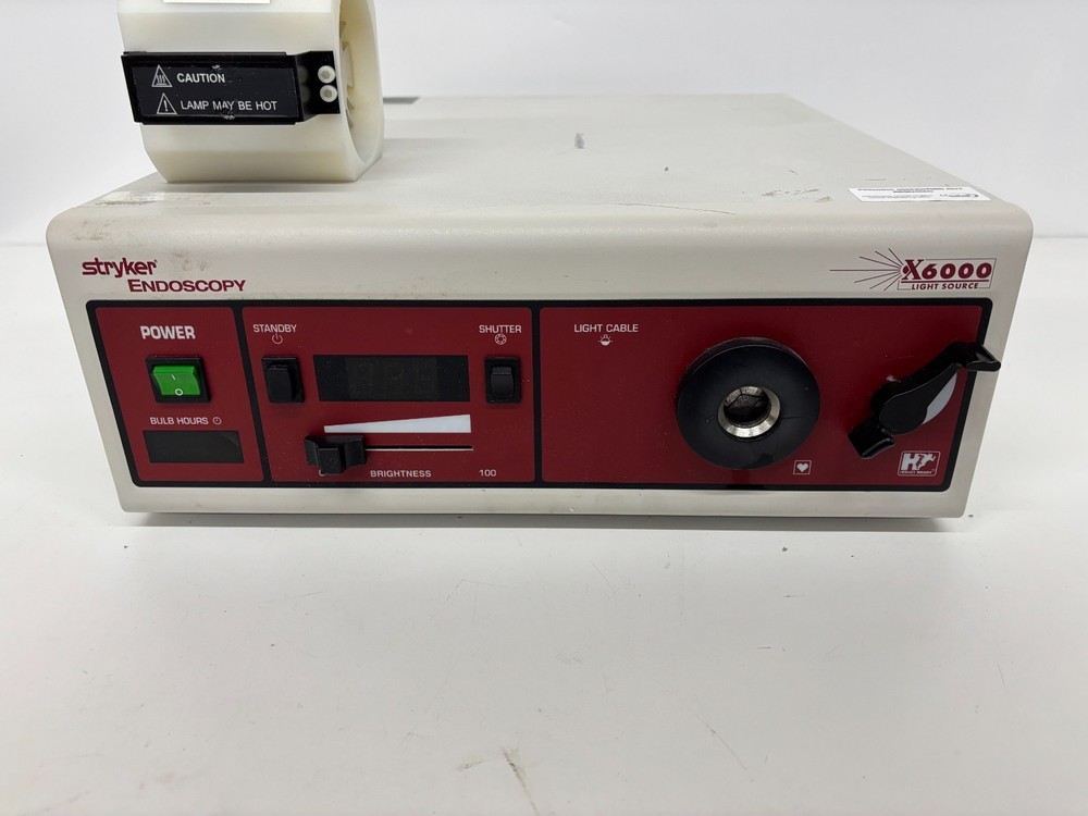 Stryker X6000 Endoscopy Light Source 220-185-000