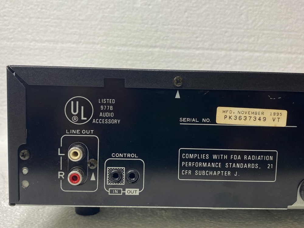 Optimus CD-7250 Automatic CD 6 Disc Changer TESTED