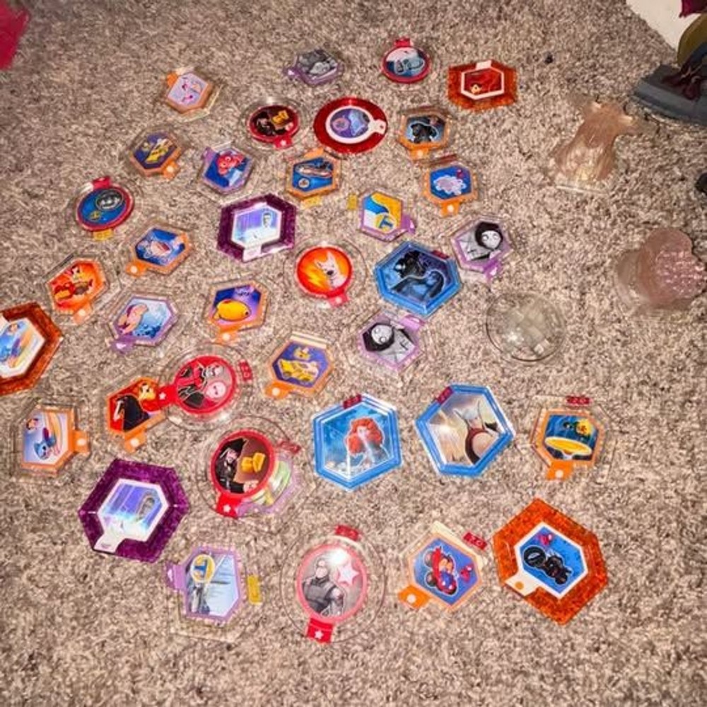 infinity game & figures + worlds