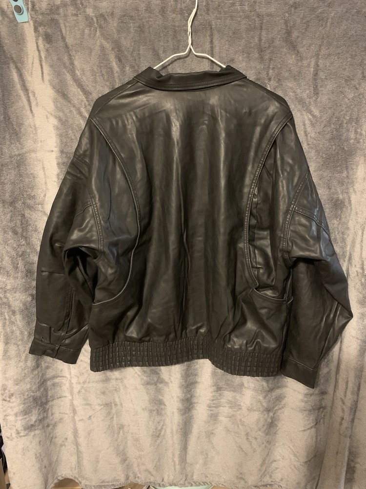 Universal Thread Black Bomber Jacket XL Lined Zipper Button Accents