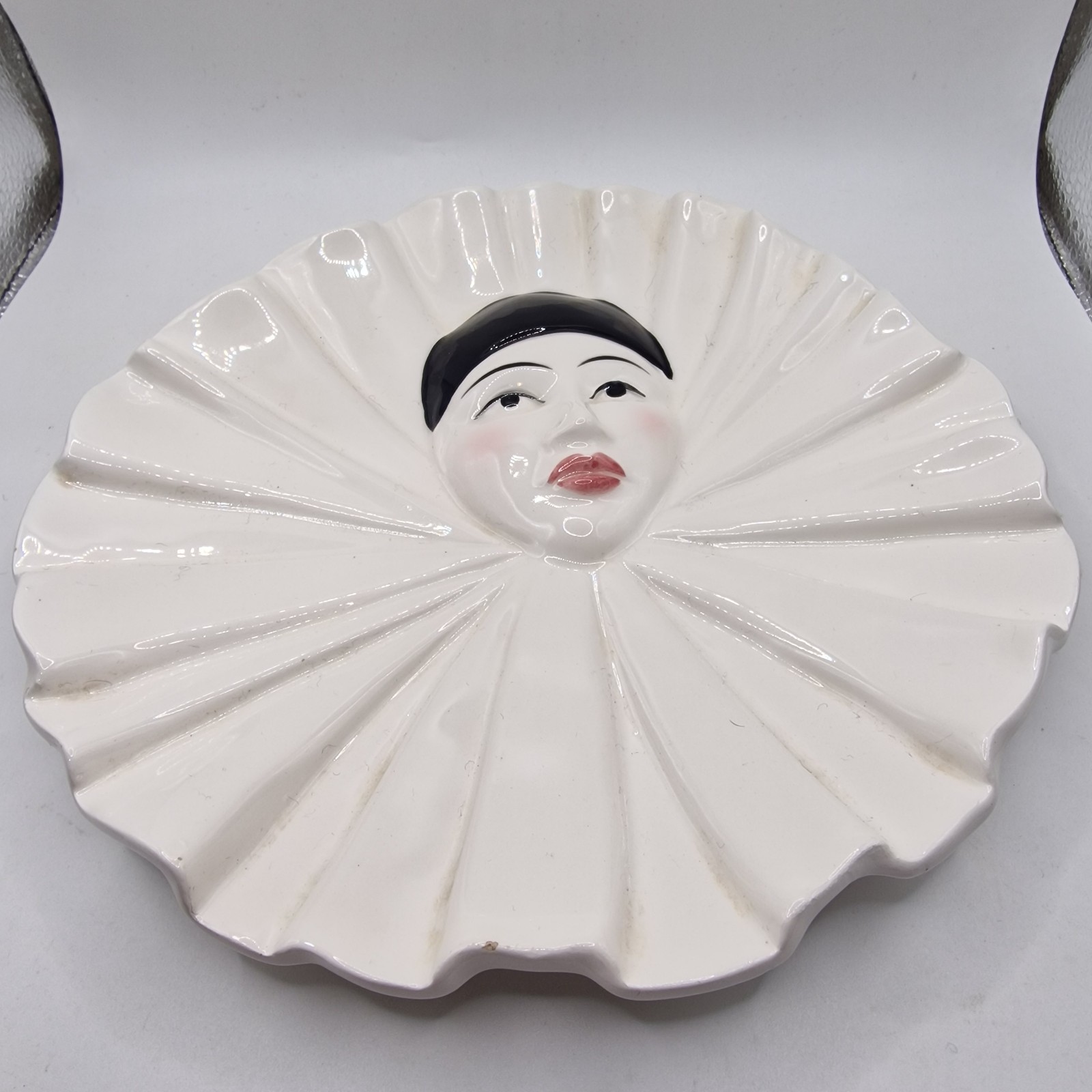 Vintage Tastesetter Sigma Pierrot Clown Face Plates Pair 80s Japan Mime Art Deco