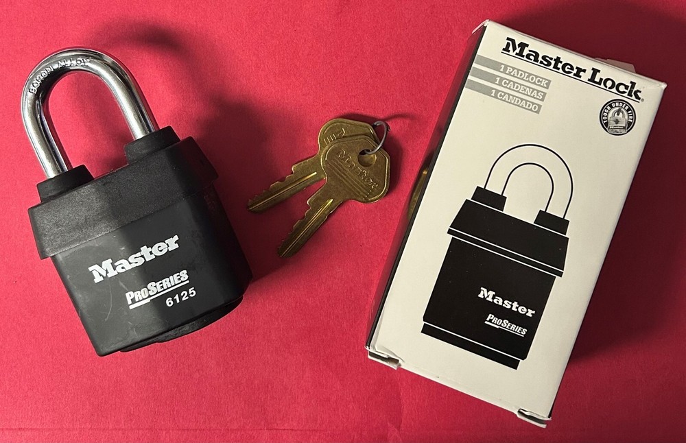 Master Lock ProSeries 6125 Padlock with 2 Keys