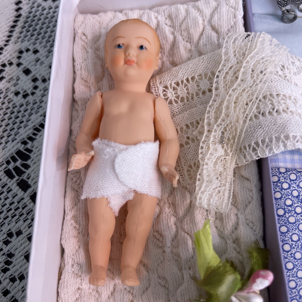 Doll Sewing Kit Honor & Appleton