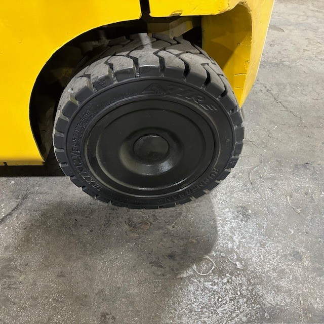 2018 Yale GLC080VX 8000lb Used Forklift Triple Mast Sideshift LP Gas 7186 Hours