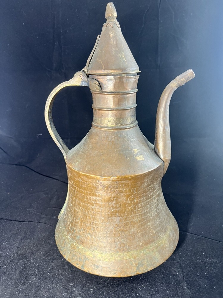 Antique Copper Middle Eastern Dallah Hammered Rustic Pitcher Pot Patina Handle