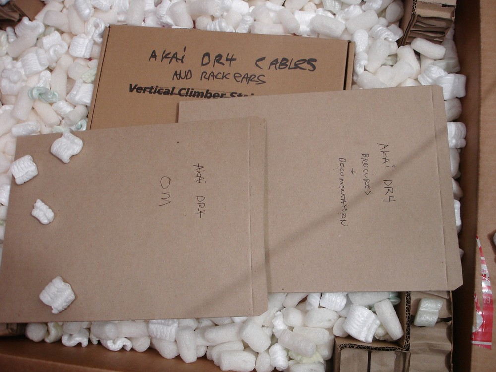 AKAI DIGITAL Hard Disk Recorder DR4d v3.03 loaded - plus extras