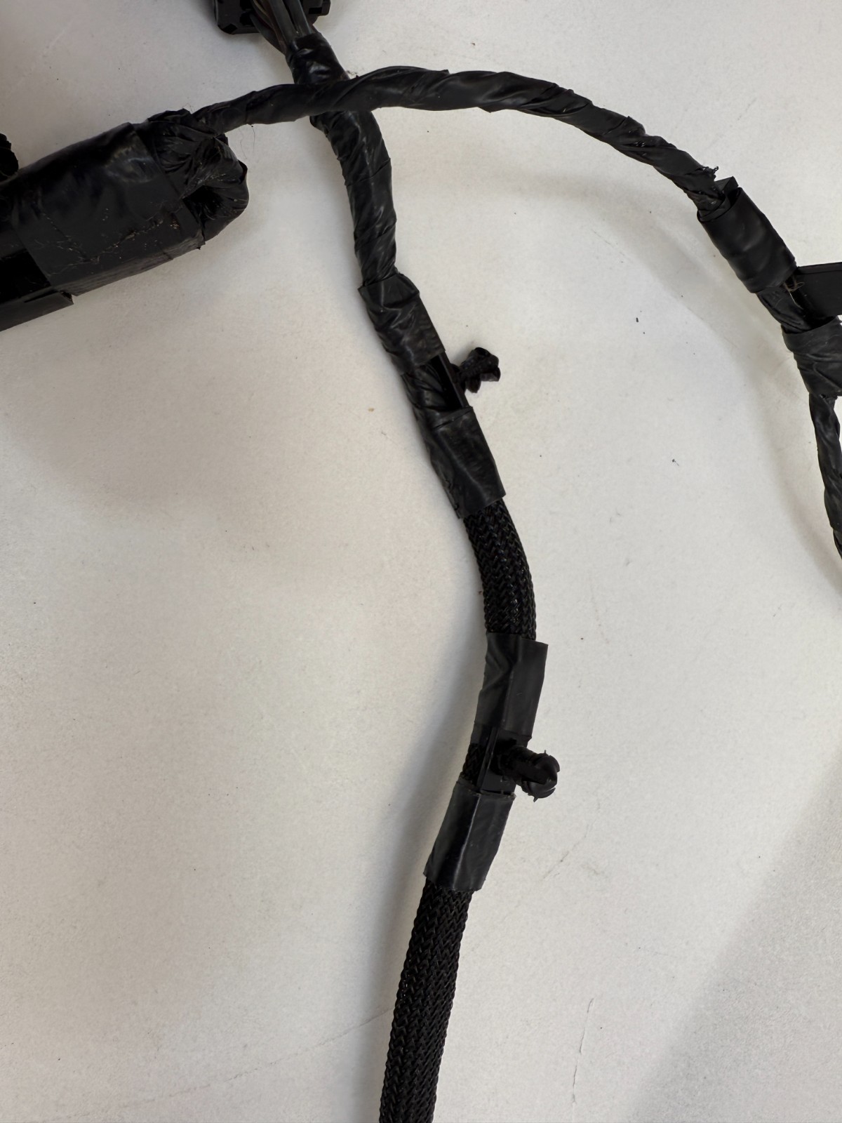 68211876AA OEM MOPAR 13-20 Grand Caravan Sliding Door Right Wire Track TESTED