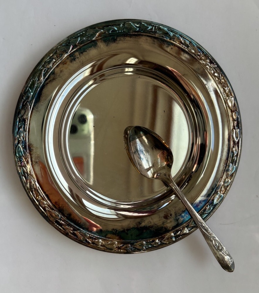 Silver Plated Compote Dish with Spoon By Oneida