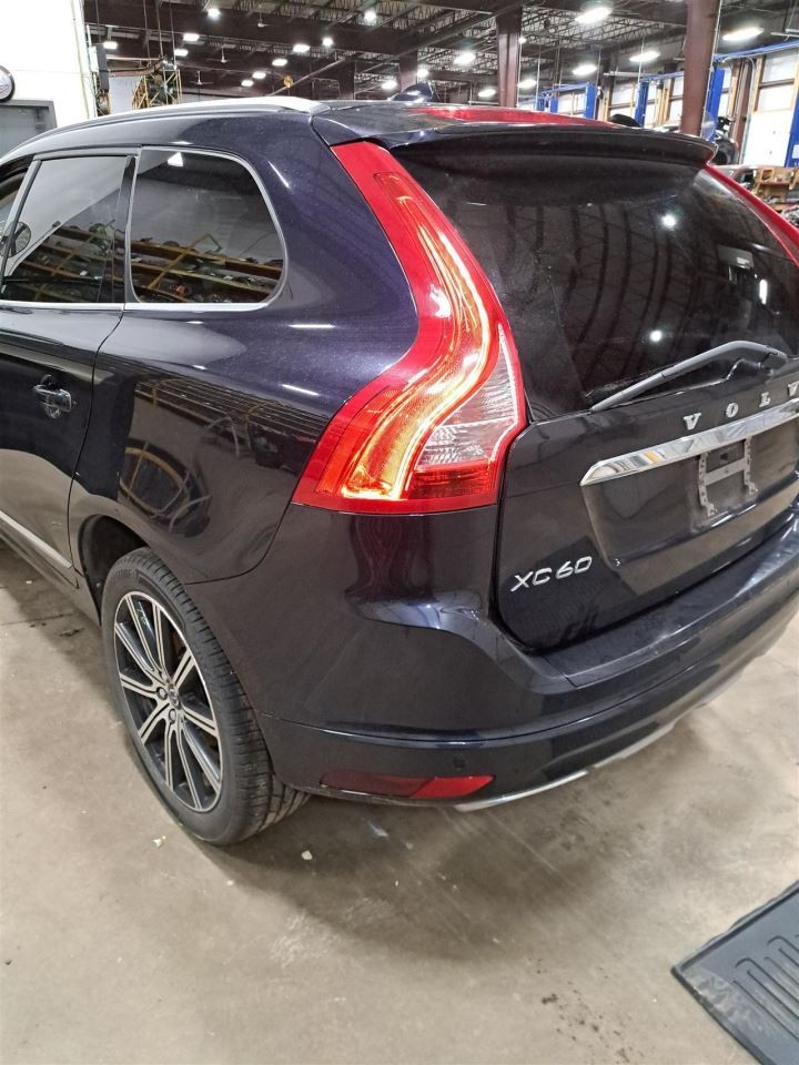 2016 Xc60 Jack Sku#4417705