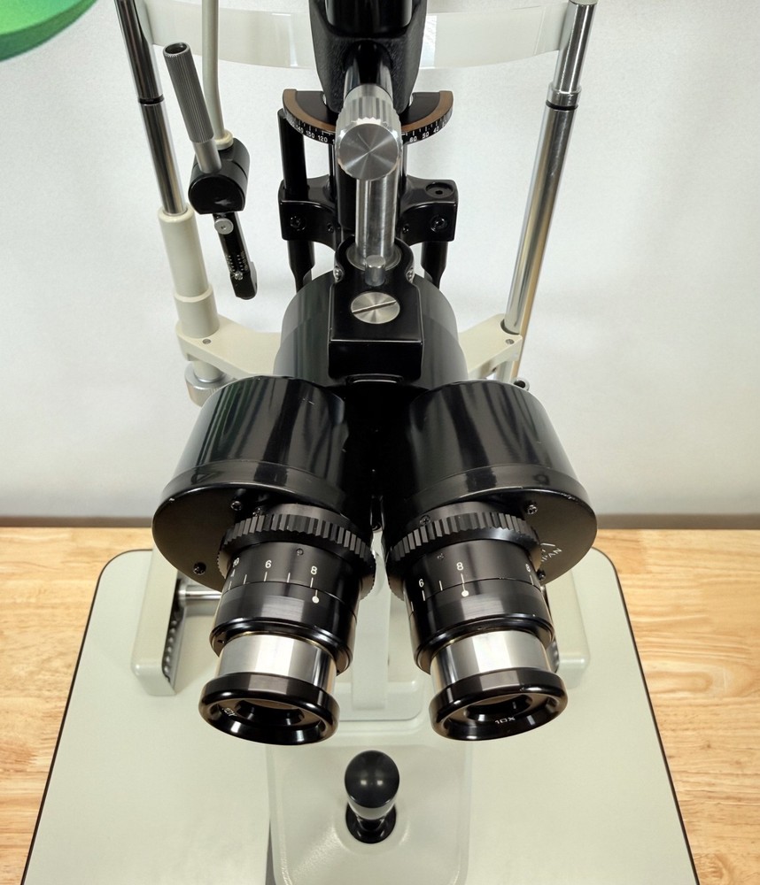 Topcon SL-3E Slit Lamp