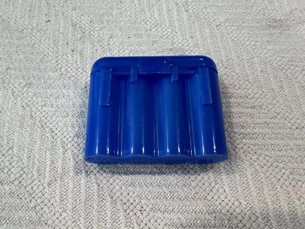 AA/AAA Battery Plastic Storage Case, Blue
