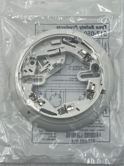 Tyco 517-050-019 5B 5" Universal Detector Base New in Sealed Bag