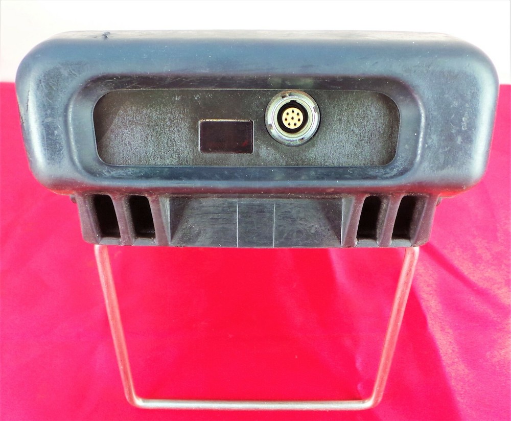 GE Panametrics PM880 Portable Hygrometer.