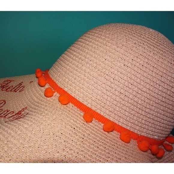 Vintage Feelin' Beachy Ivory Woven Sun Hat with orange pom pom fringe pinup