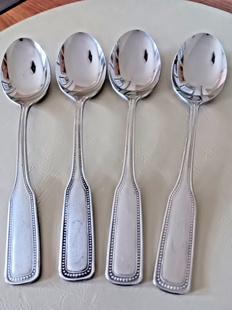 Stainless by Salem 1776 Beaded Flatware Soup Spoons (4)