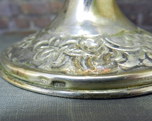 Vintage 800 Silver Repoussé Hebrew Kiddush Cup Grape Pattern