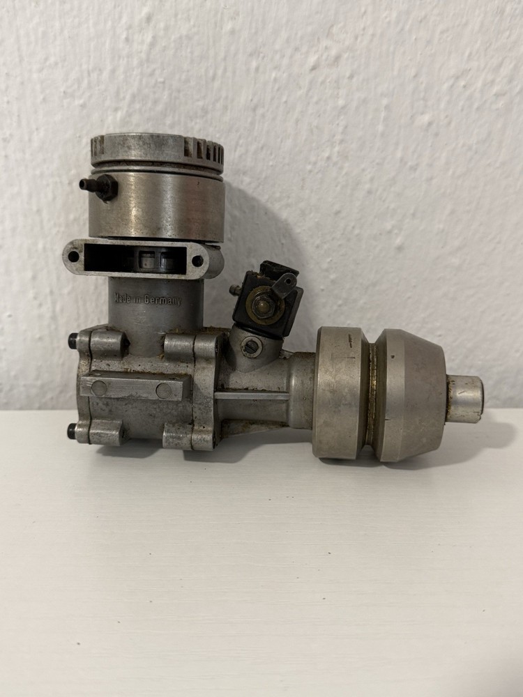 Veco .61 Marine Nitro Engine
