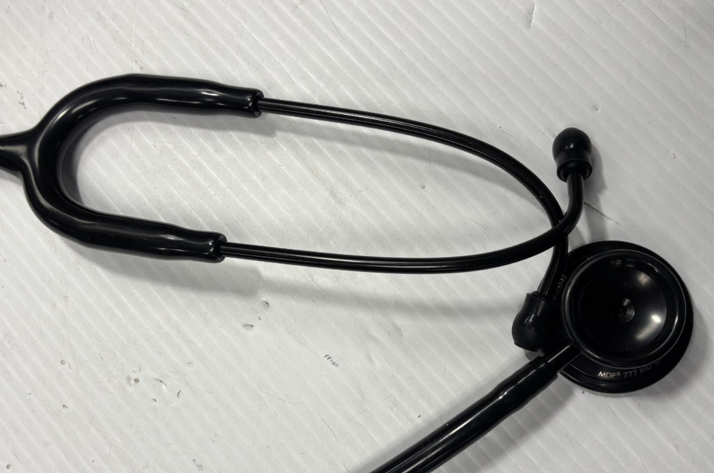 MDF Instruments 777 MD One Stethoscope