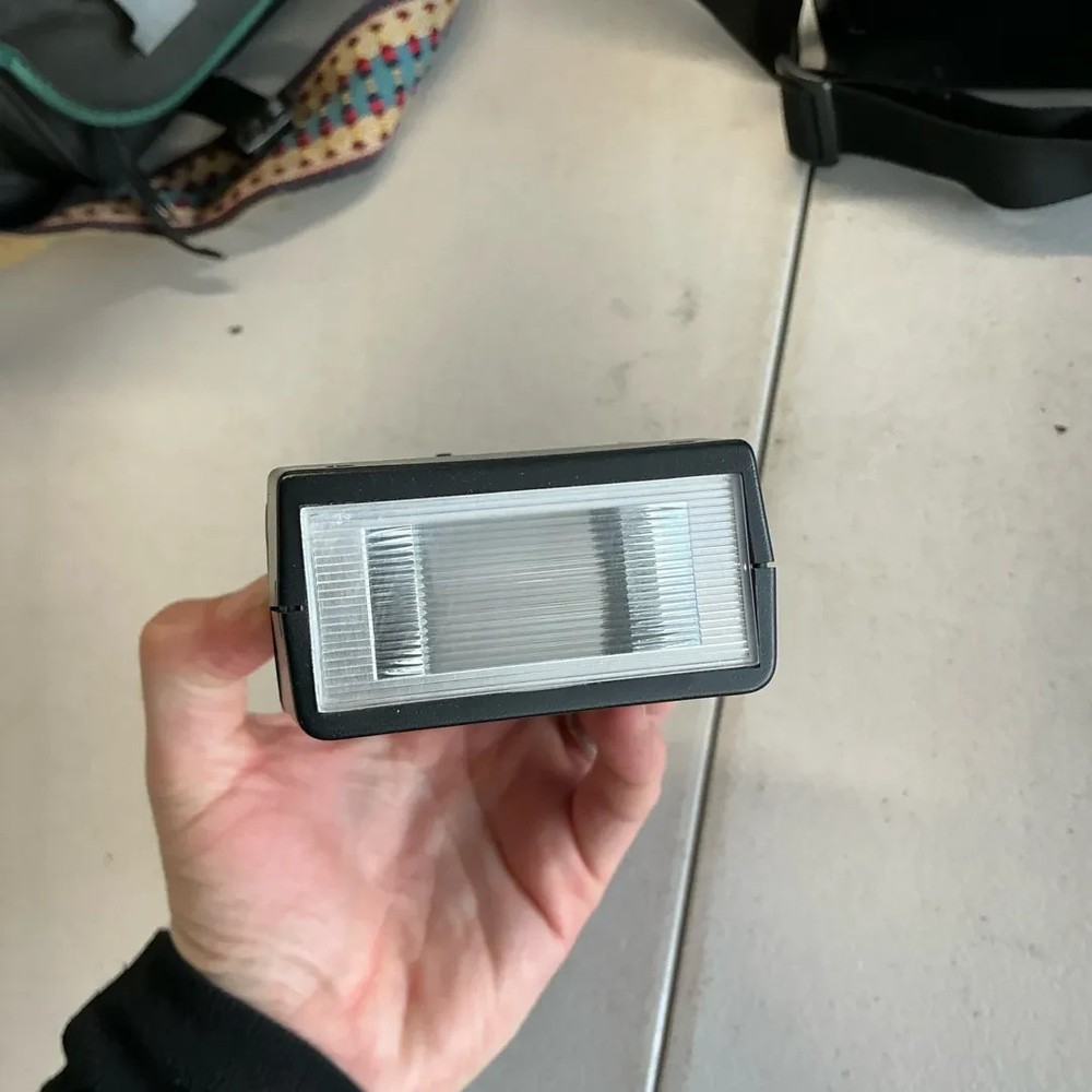 vivitar electronic flash 2000 Shoe Mount Flash-Not Tested