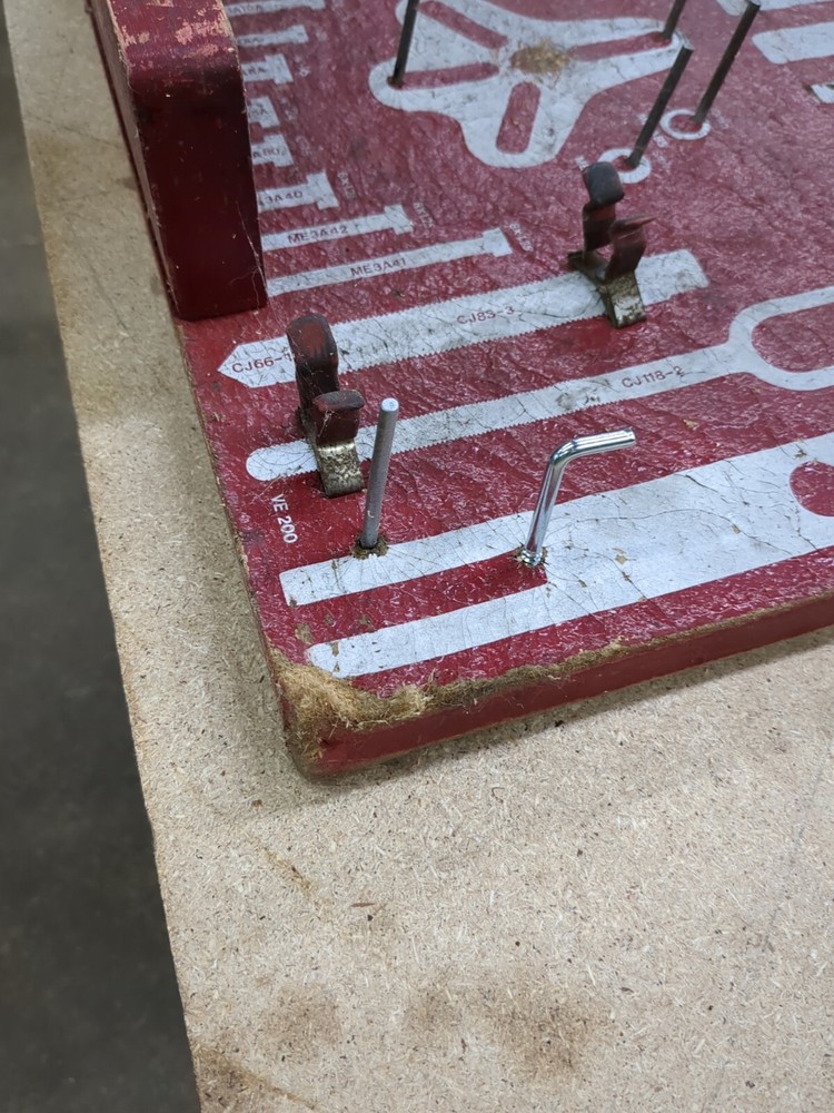 SNAP-ON CJ 2000 PULLER SET WALL STORAGE RACK BOARD DISPLAY 31-3/4" X 23-3/4"