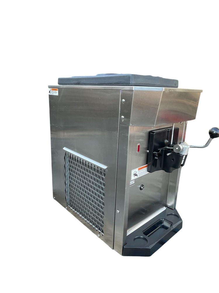 ELECTRO FREEZE CS700 Gravity-Fed Shake Freezer Countertop