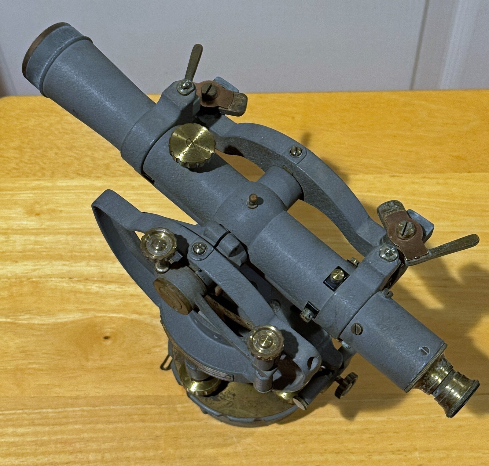 Vintage - David White - IMPROVED Surveying TRANSIT low serial #- w old wood box