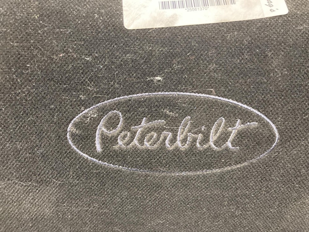 Peterbilt 386 Seat - Used