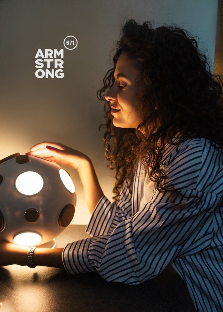 Armstrong 671 Lamp