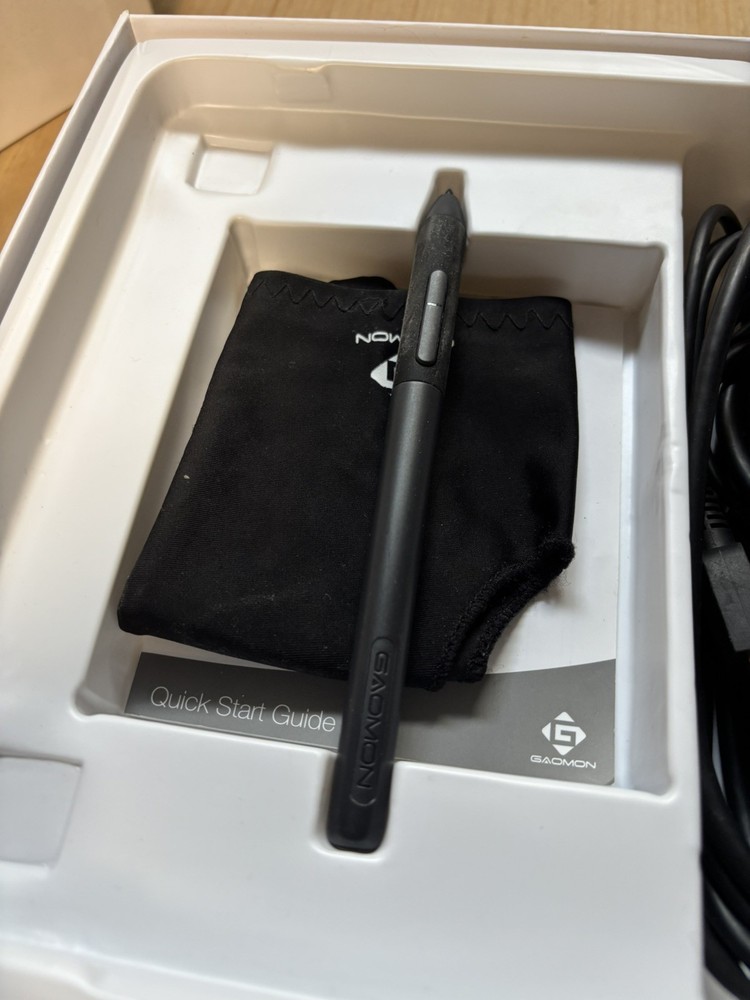 GAOMON PD1161 Graphics Drawing Tablet Complete