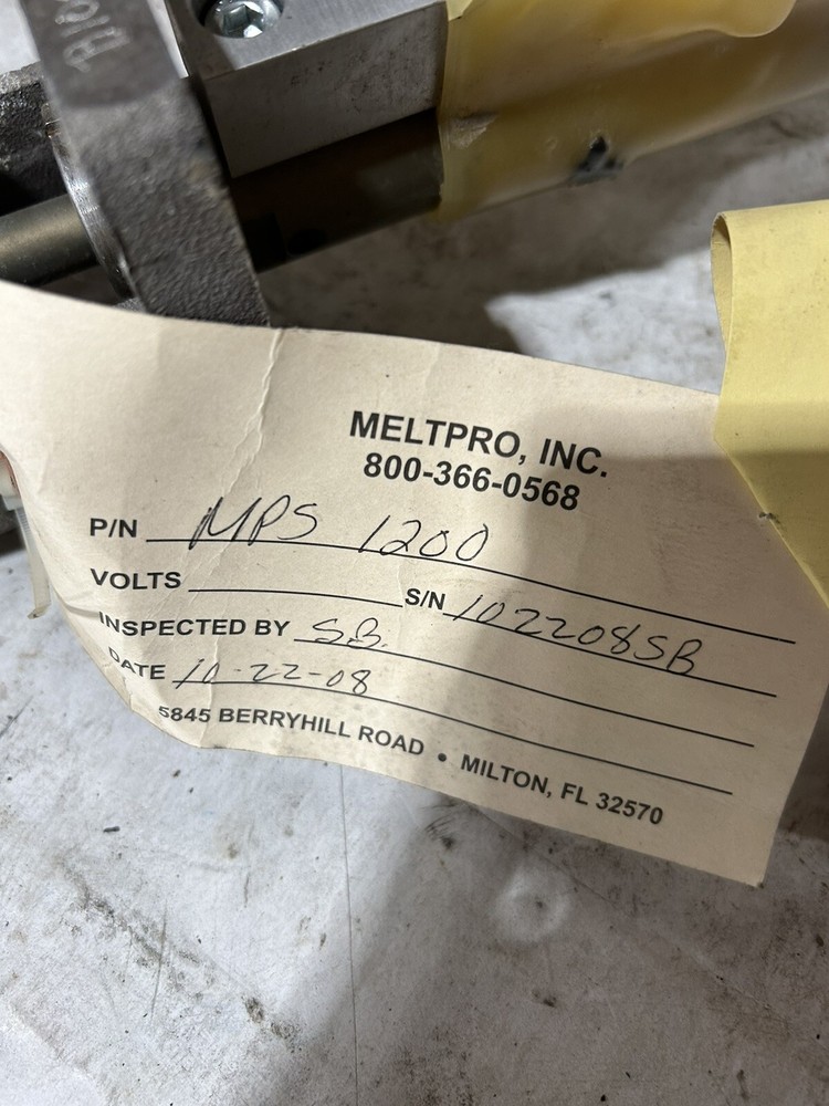 MP 1200 Meltpro Piston Pump